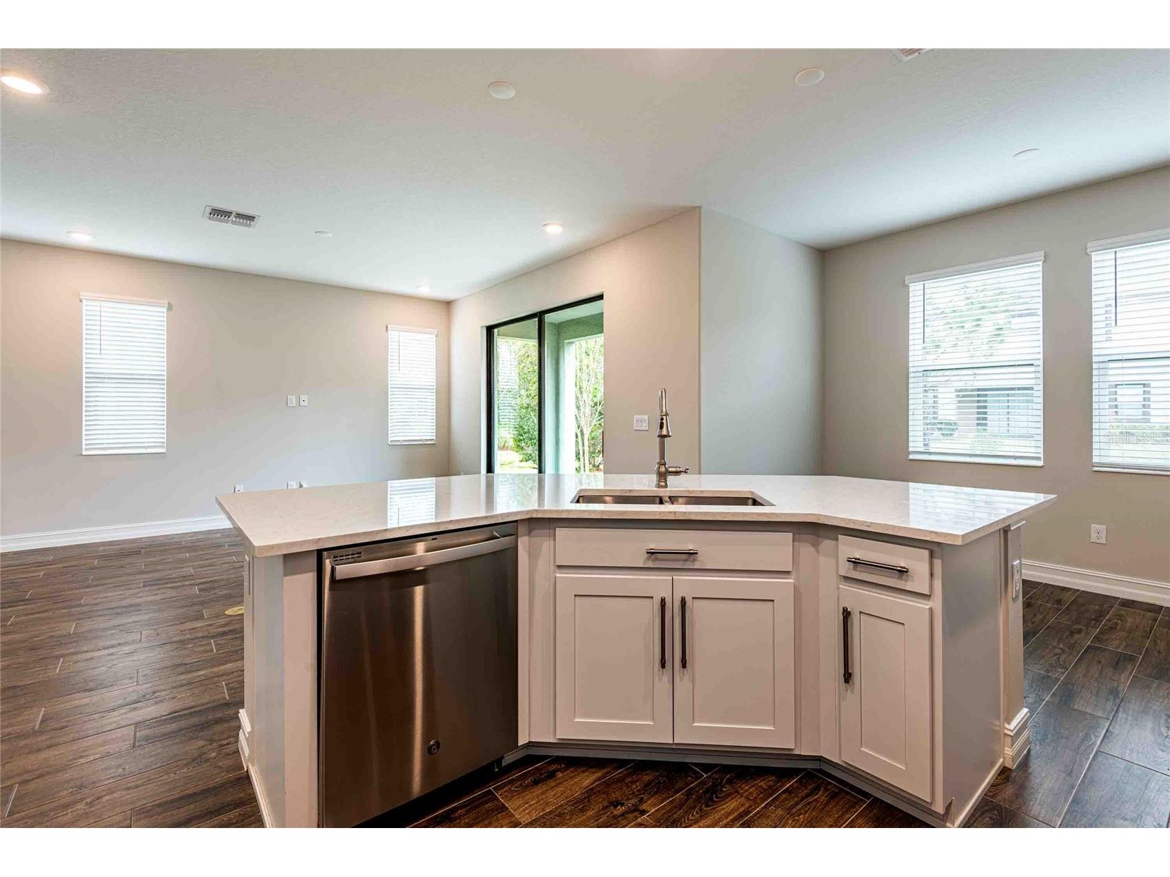 4655 Almada Lane Wesley Chapel FL 33543 TB8466247 image20