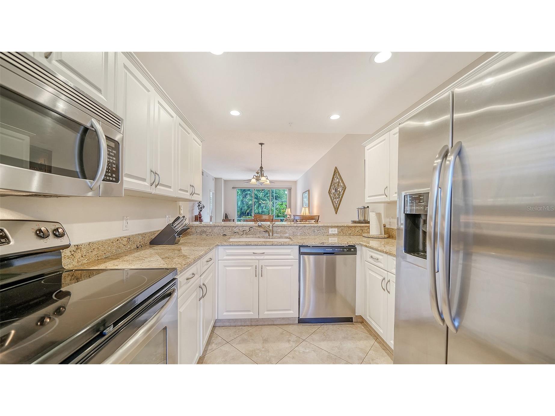 4655 Tower Hill Lane #2414 Sarasota FL 34238 A4694802 image17