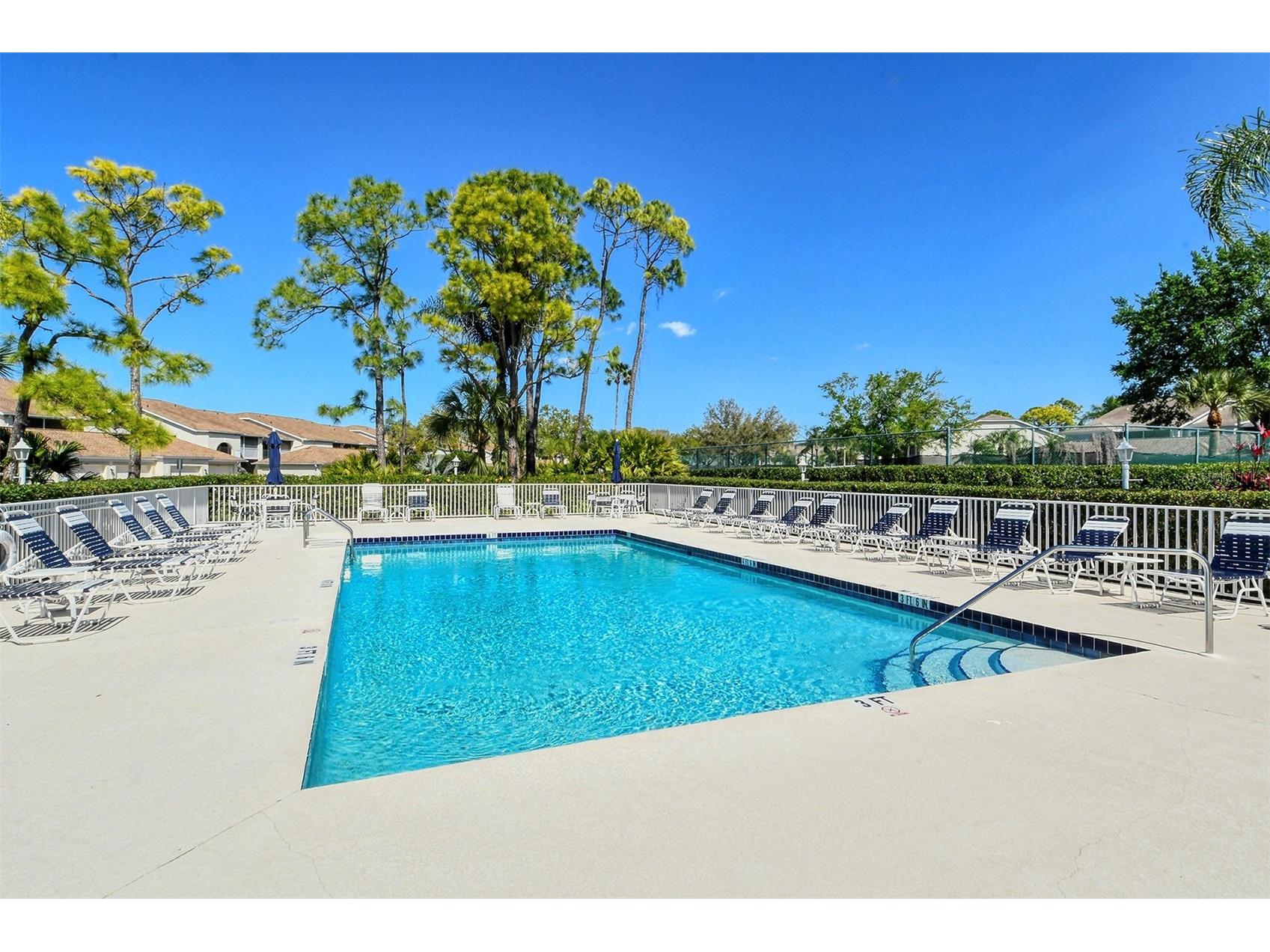 4655 Tower Hill Lane #2422 Sarasota FL 34238 A4681979 image27