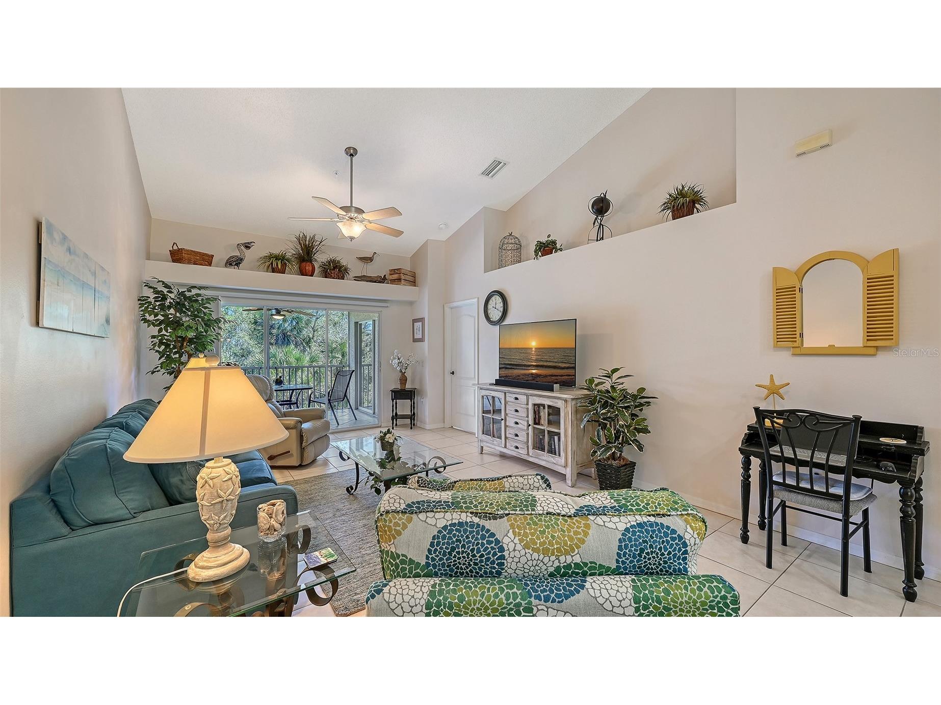4655 Tower Hill Lane #2422 Sarasota FL 34238 A4681979 image3