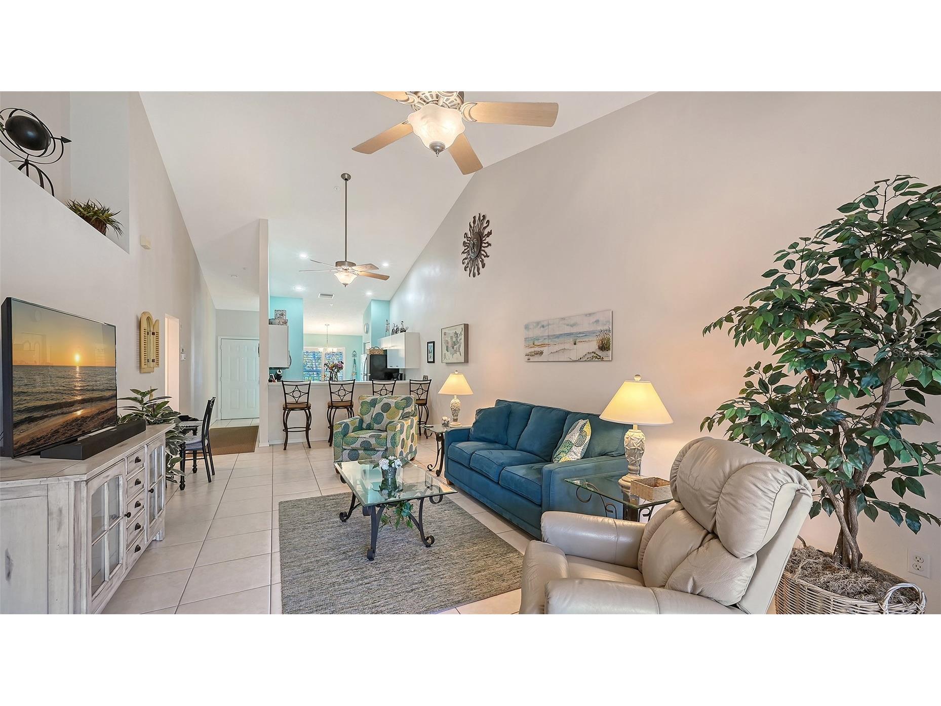 4655 Tower Hill Lane #2422 Sarasota FL 34238 A4681979 image8