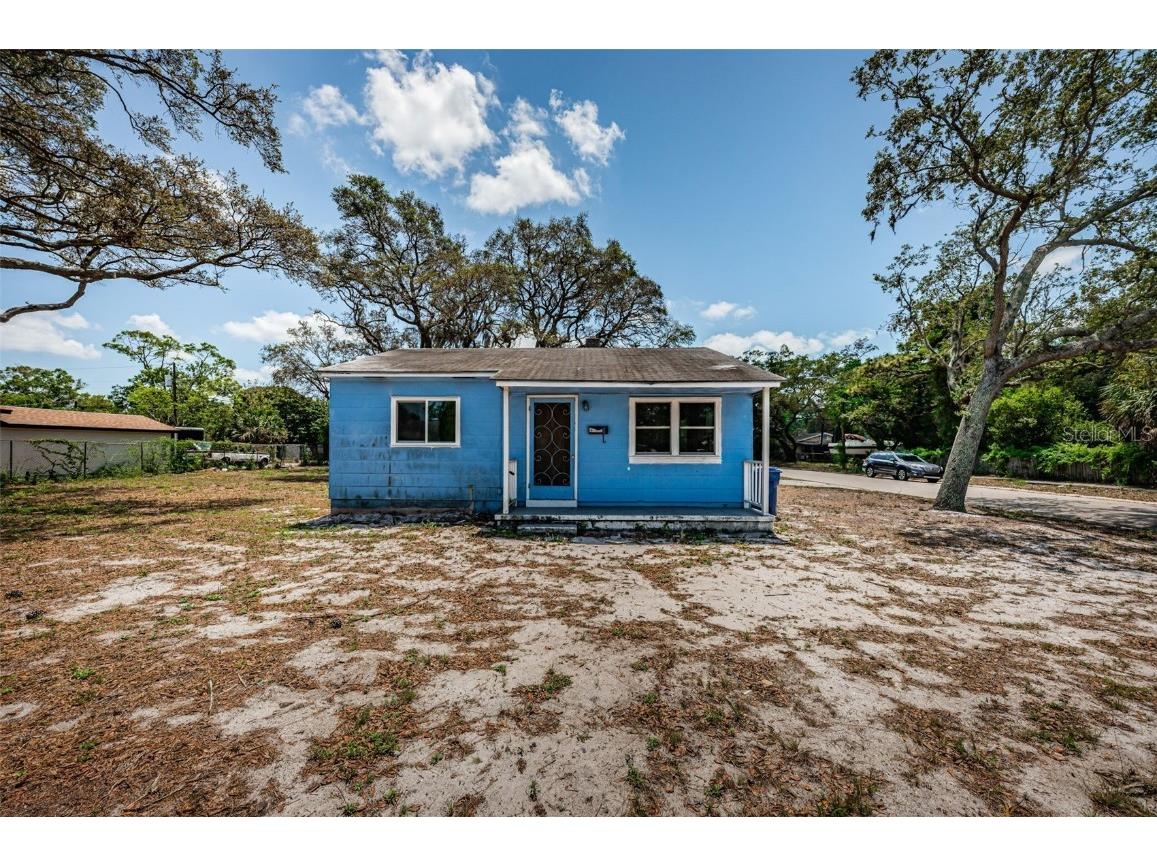 4656 14th Avenue S Saint Petersburg FL 33711 U8232867 image1