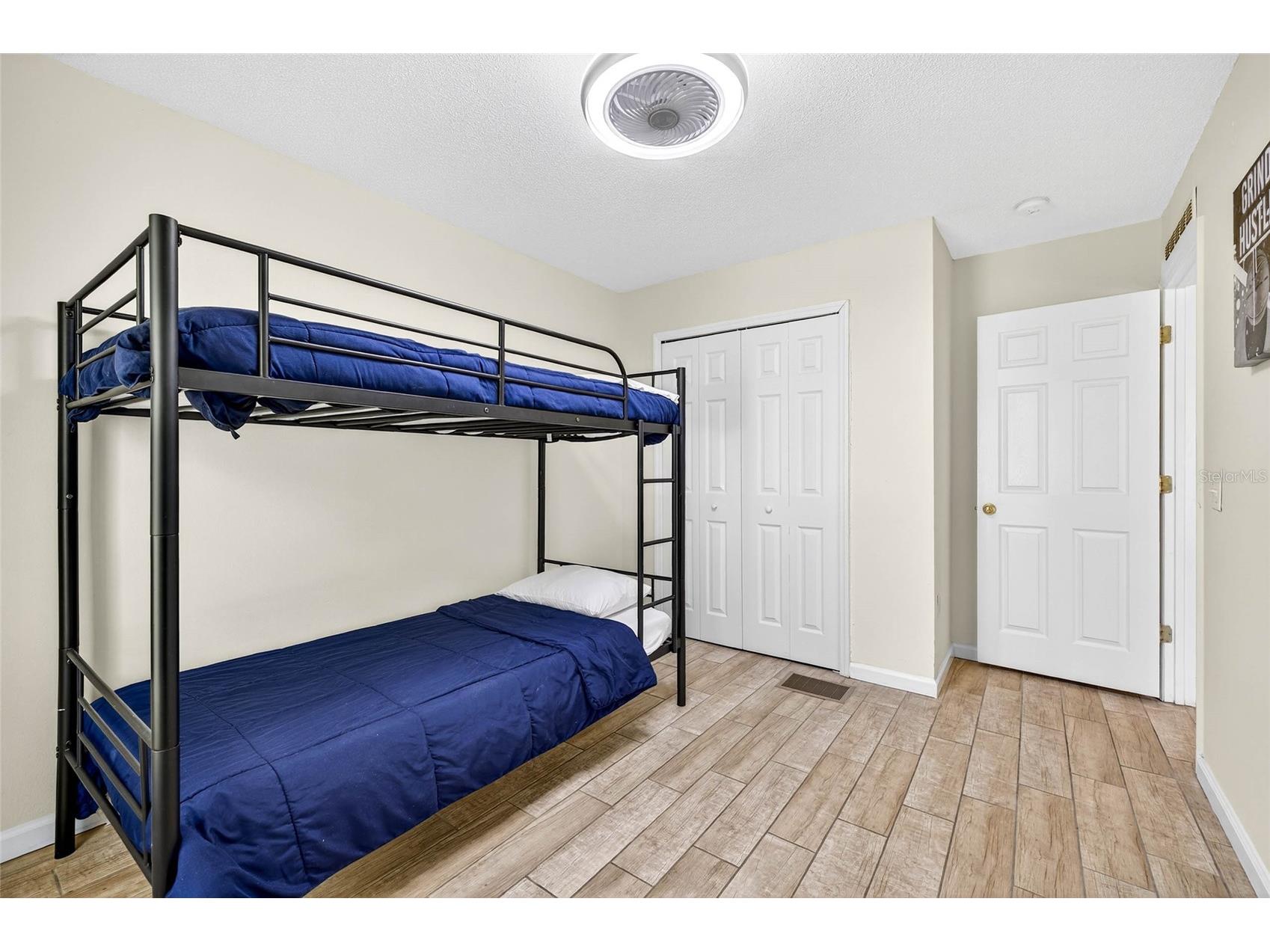 4656 Ashburn Square Drive Tampa FL 33610 TB8510874 image28