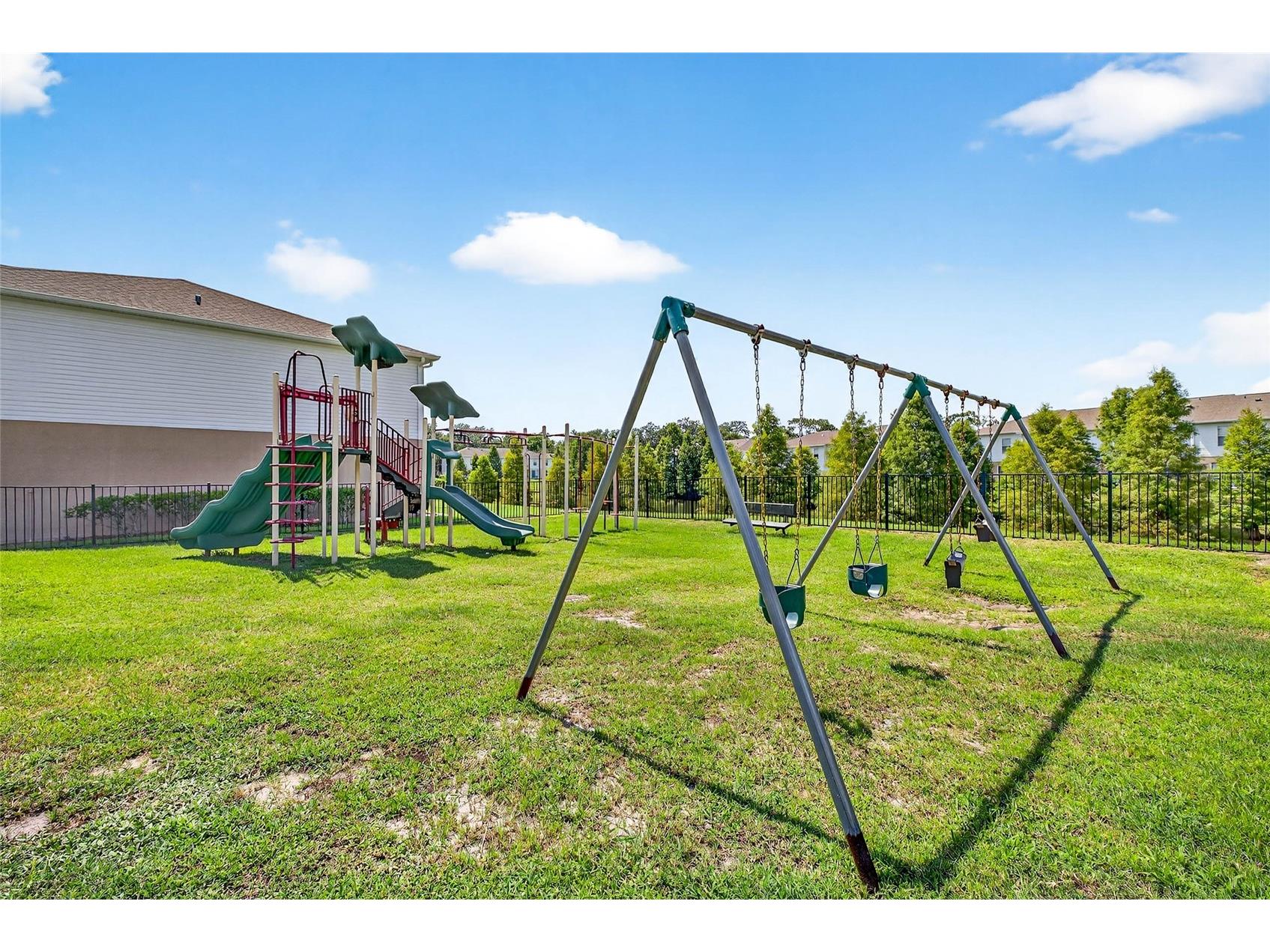 4656 Ashburn Square Drive Tampa FL 33610 TB8510874 image41