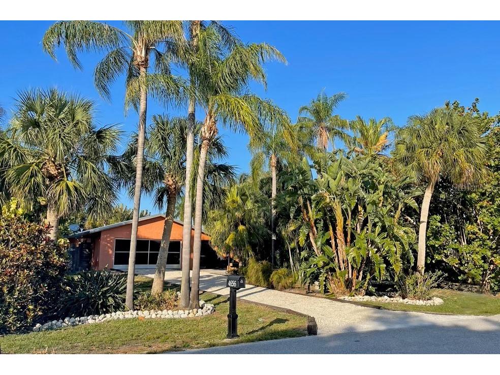 4656 Pompano St Placida FL 33946 D6125377 image1