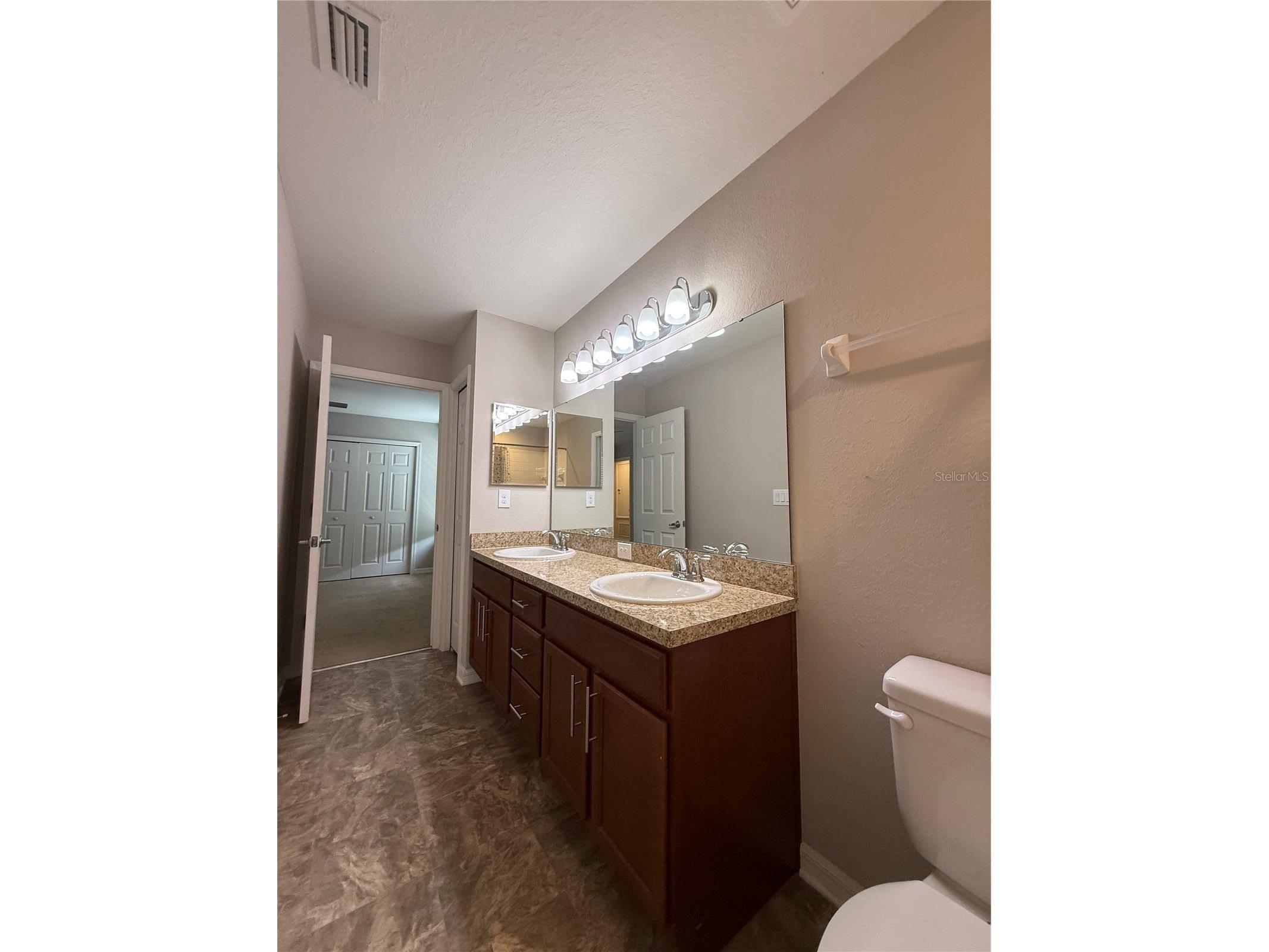 4656 Vignette Sarasota FL 34240 A4691188 image22