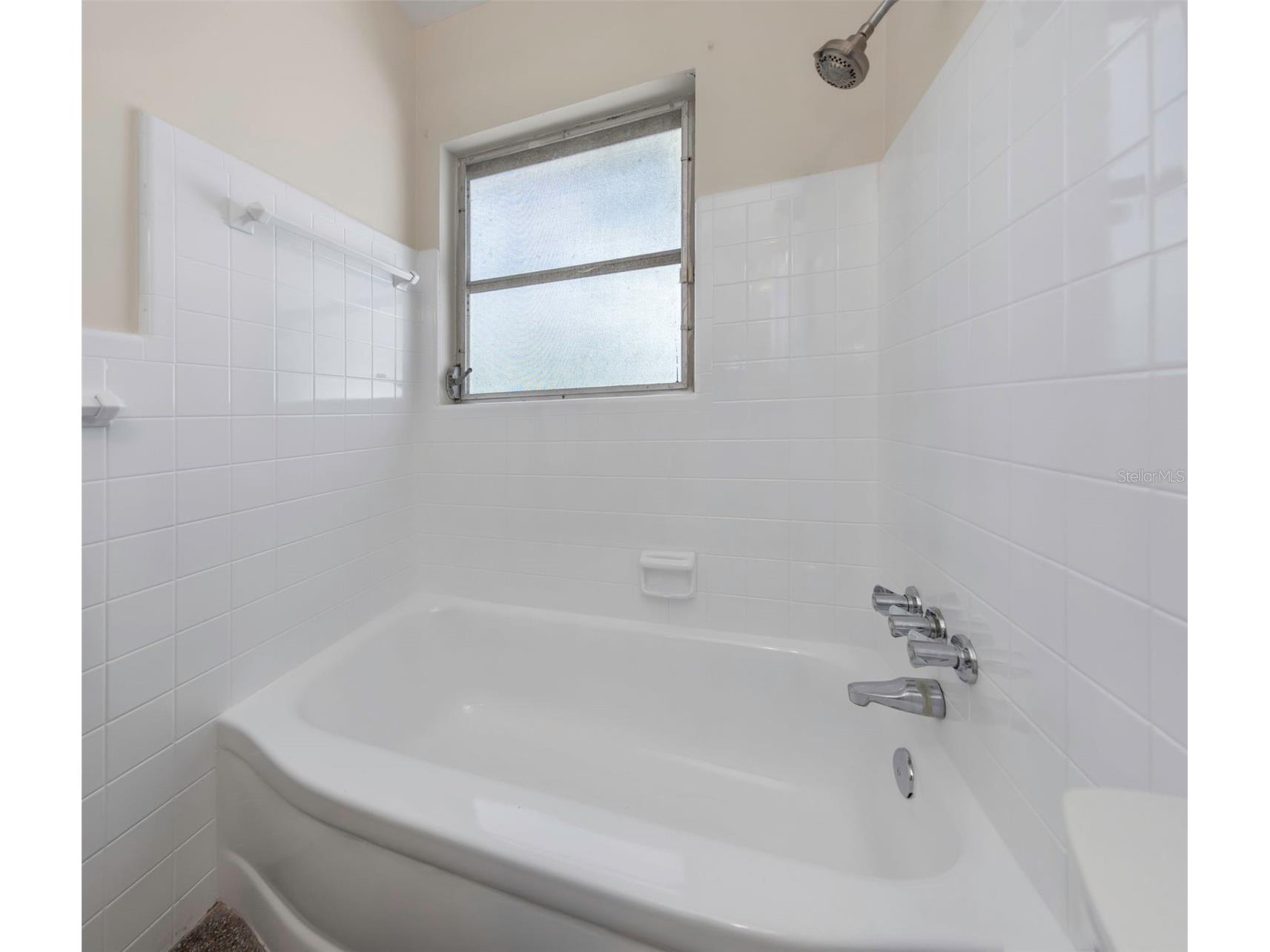 4658 25th Avenue S Saint Petersburg FL 33711 TB8506332 image24
