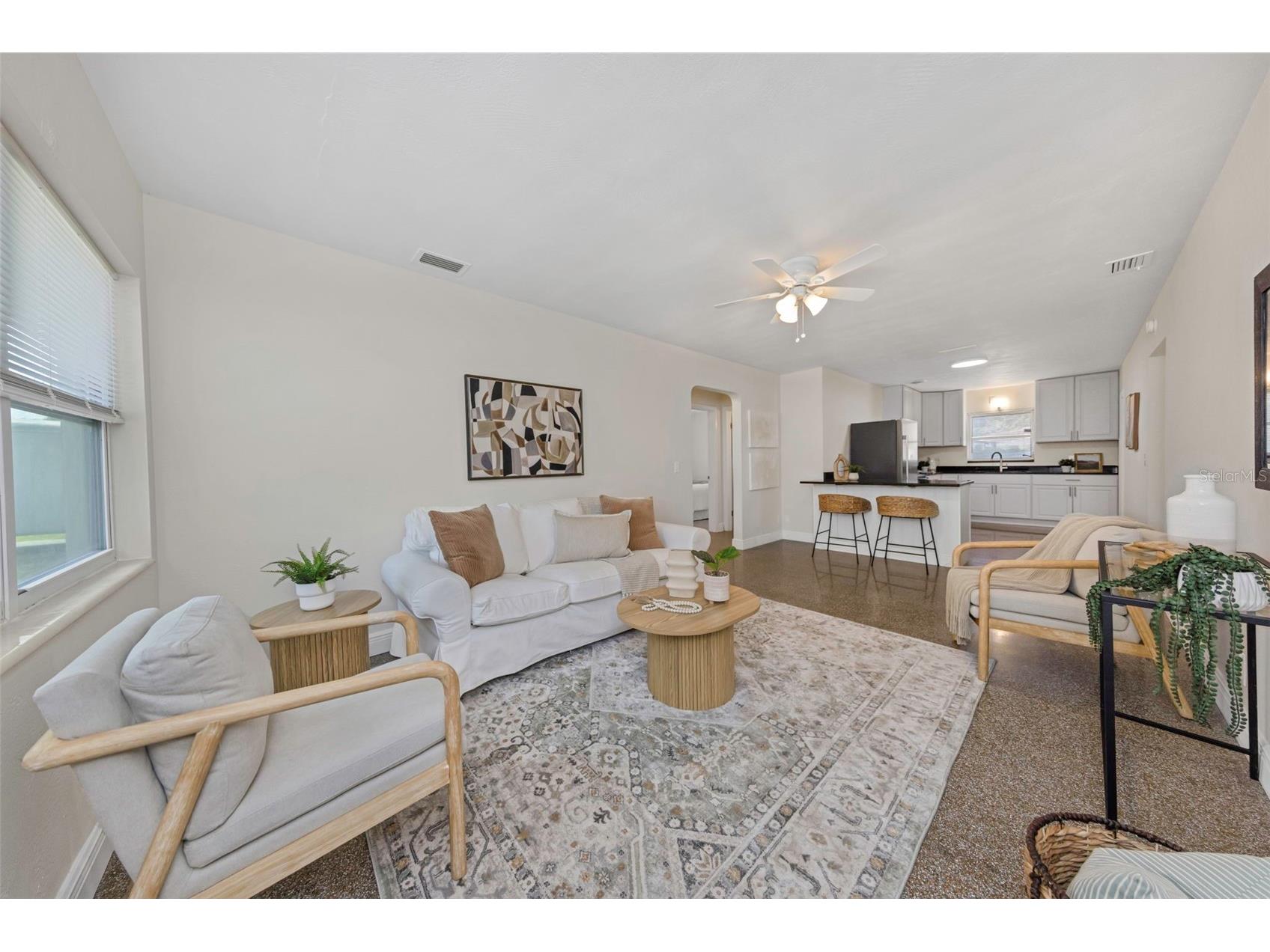 4658 25th Avenue S Saint Petersburg FL 33711 TB8506332 image3