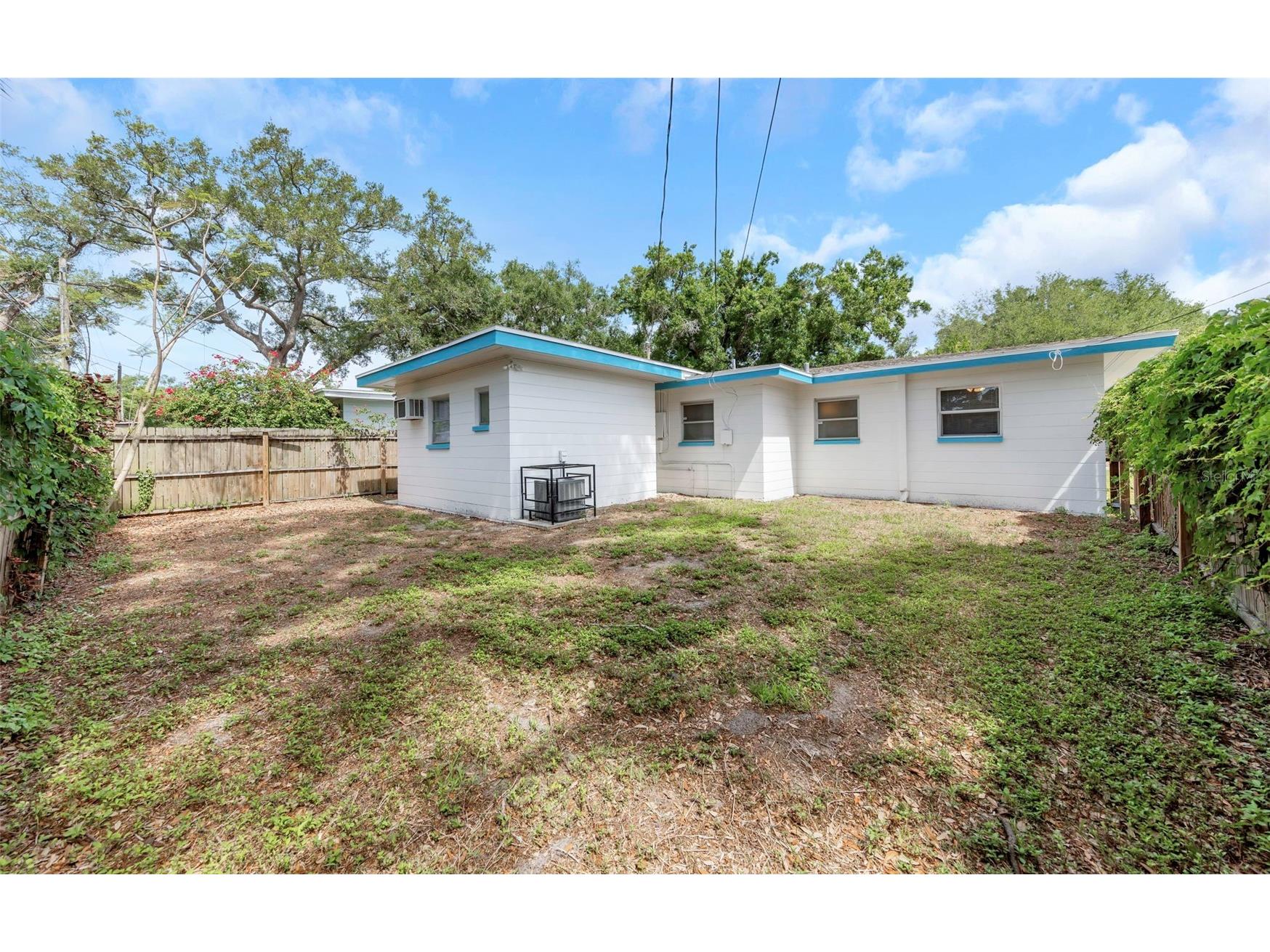 4658 25th Avenue S Saint Petersburg FL 33711 TB8506332 image32