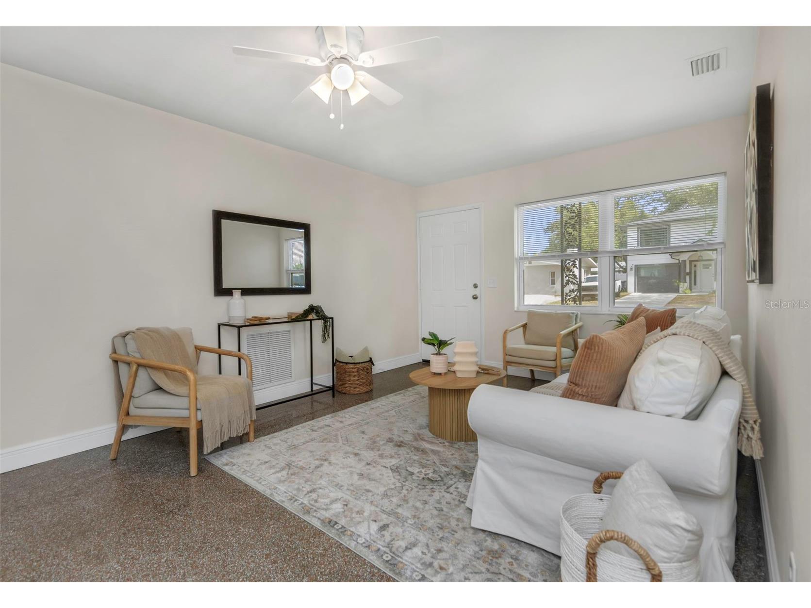 4658 25th Avenue S Saint Petersburg FL 33711 TB8506332 image4