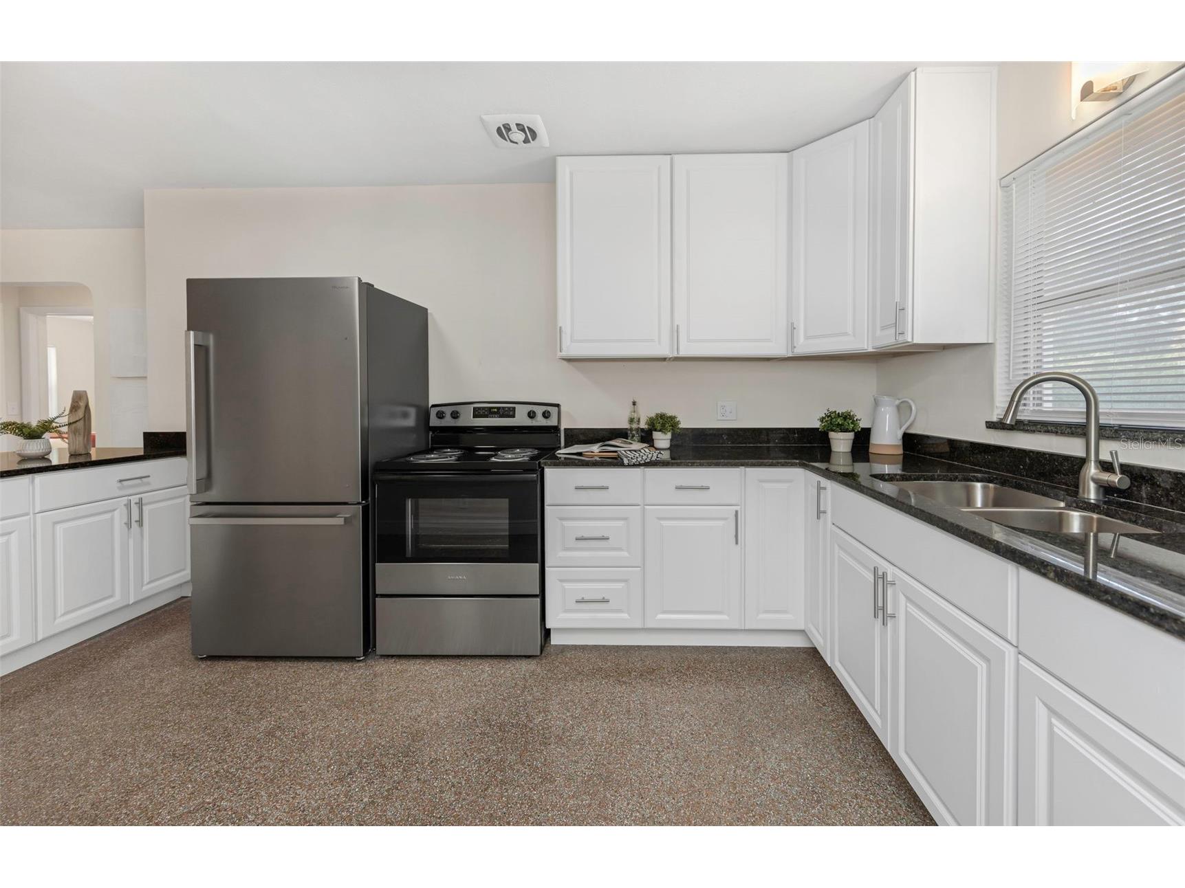 4658 25th Avenue S Saint Petersburg FL 33711 TB8506332 image7