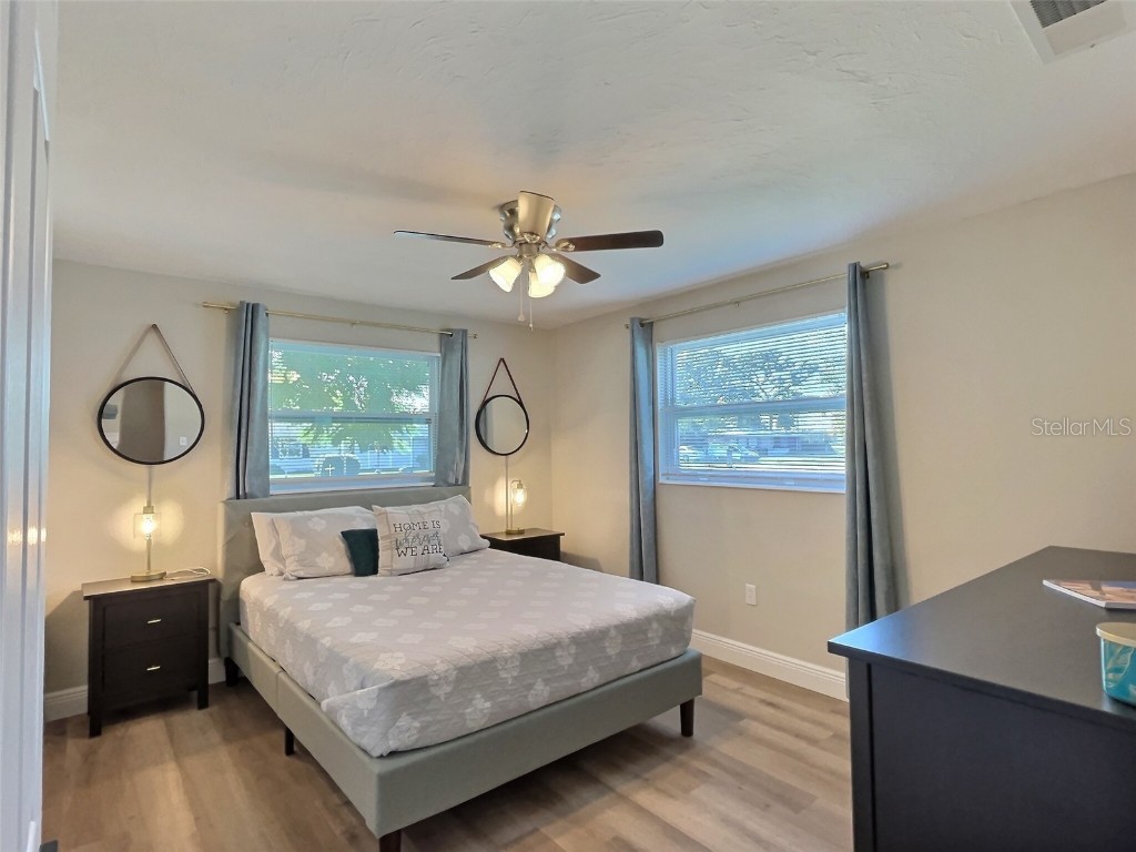 4658 Maceachen Boulevard Sarasota FL 34233 A4570859 image12