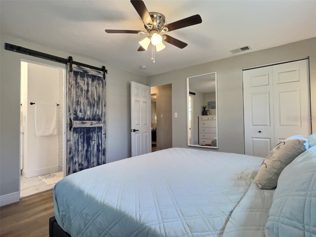 4658 Maceachen Boulevard Sarasota FL 34233 A4570859 image16