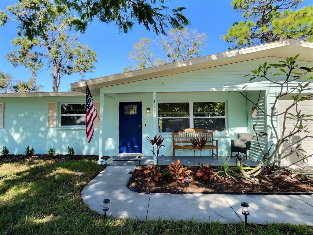 4658 Maceachen Boulevard Sarasota FL 34233 A4570859 image23