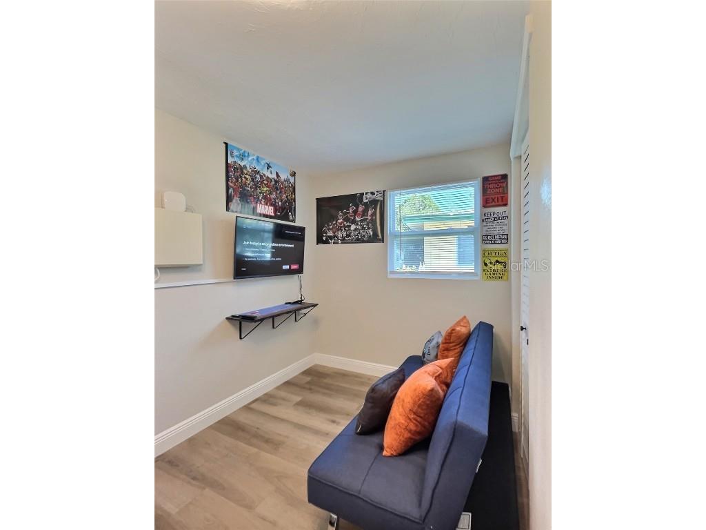 4658 Maceachen Boulevard Sarasota FL 34233 A4570859 image7