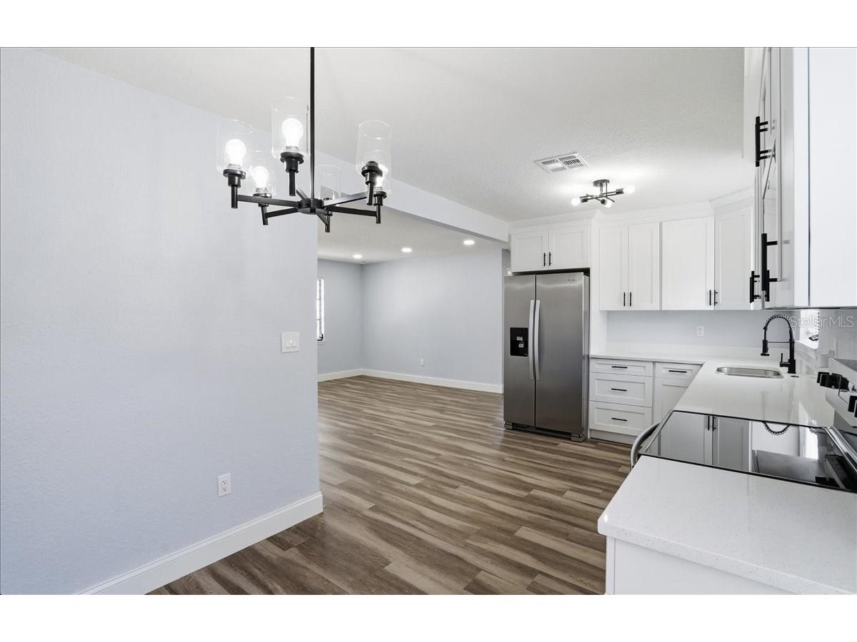 4659 9th Avenue S Saint Petersburg FL 33711 TB8467485 image6