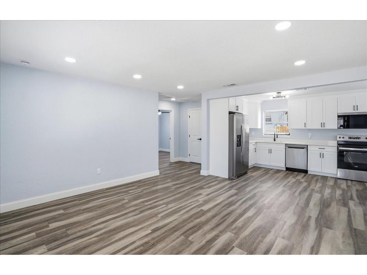 4659 9th Avenue S Saint Petersburg FL 33711 TB8467485 image7