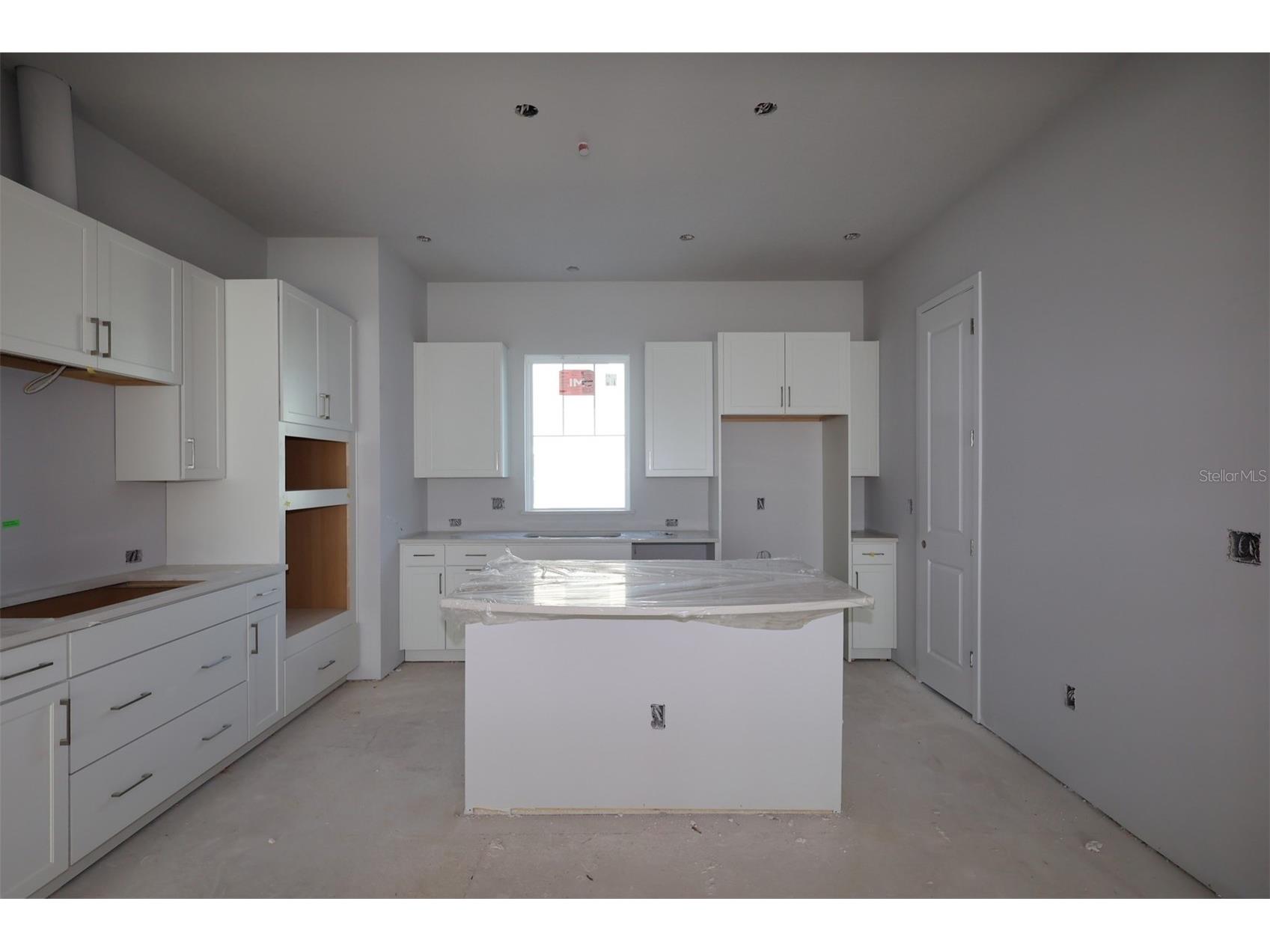 466 31st Way N #9 Saint Petersburg FL 33713 TB8504093 image7