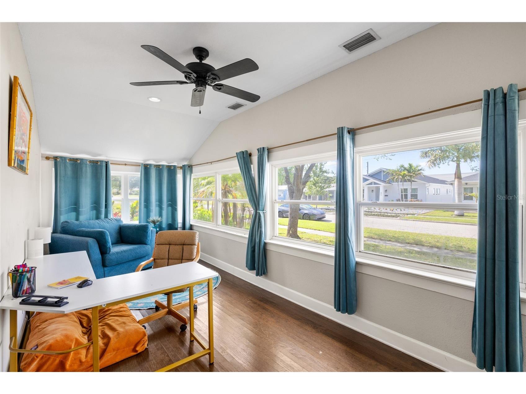 466 36th Avenue N Saint Petersburg FL 33704 TB8511377 image2
