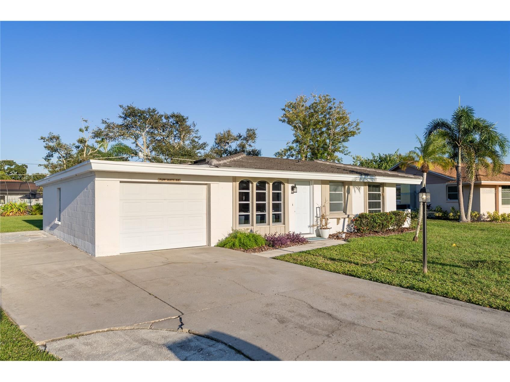 466 Sunnyside Drive Venice FL 34293 A4669970 image1