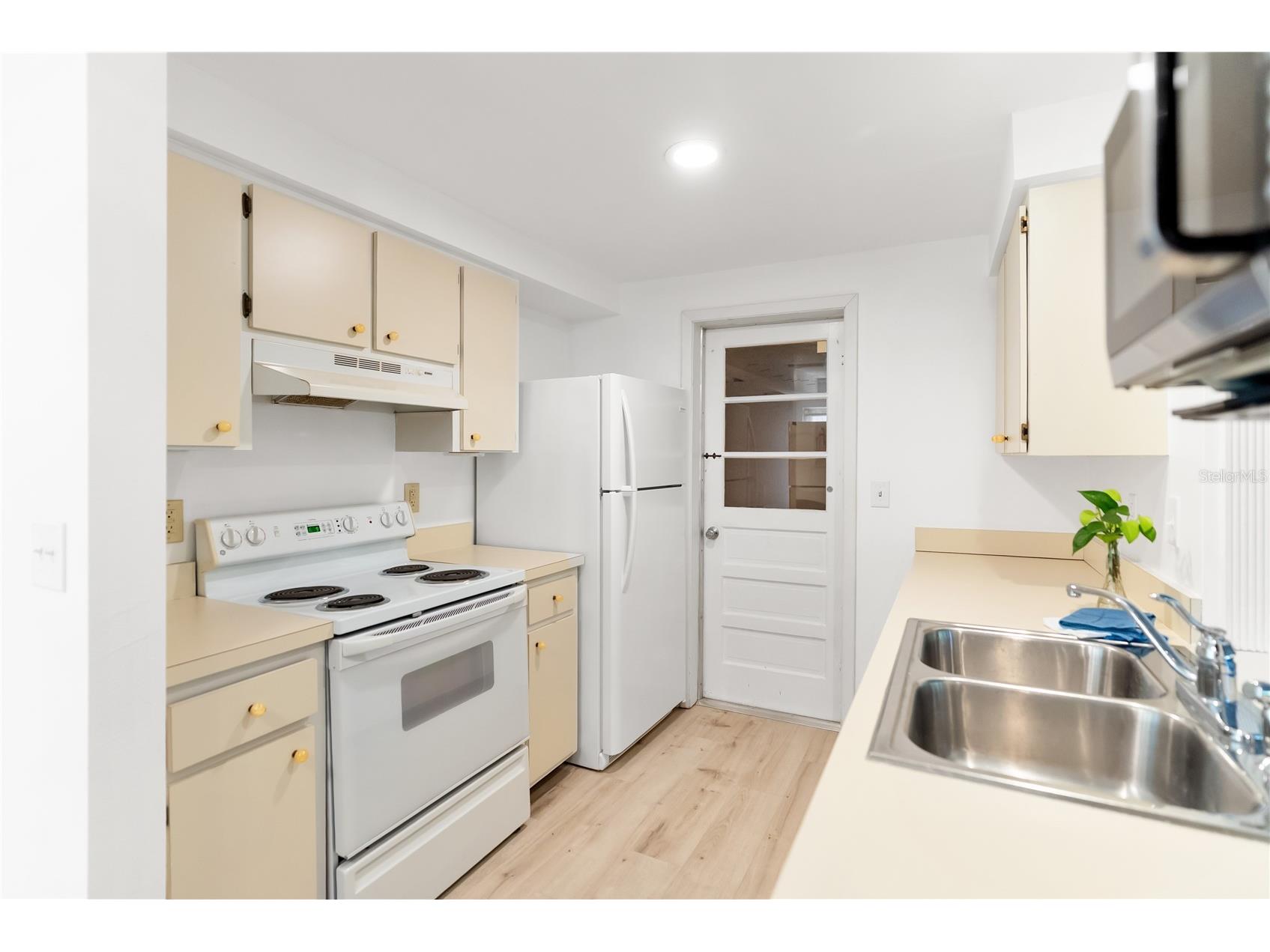 466 Sunnyside Drive Venice FL 34293 A4669970 image33