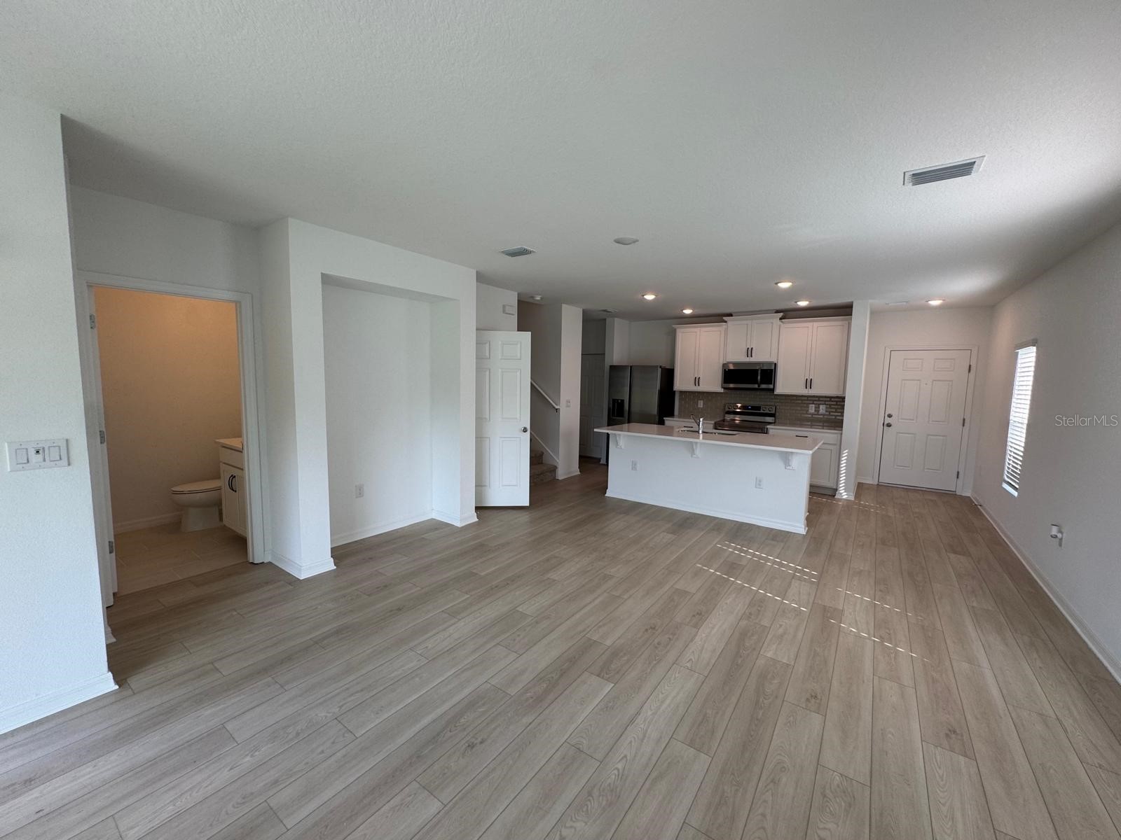 466 Thompson Village Avenue Apopka FL 32703 S5147826 image6
