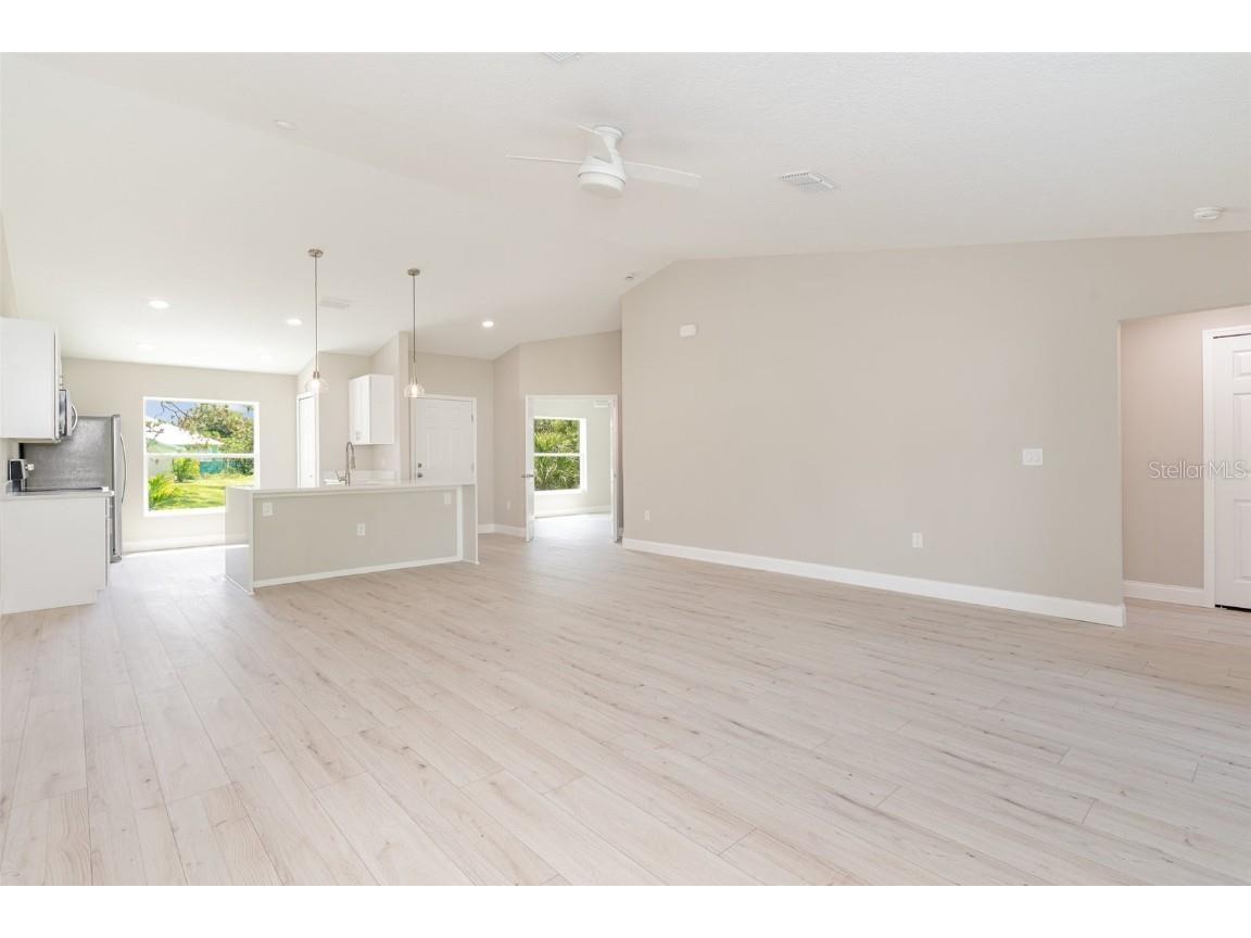 466 Tunis Road SW Palm Bay FL 32908 O6321575 image9