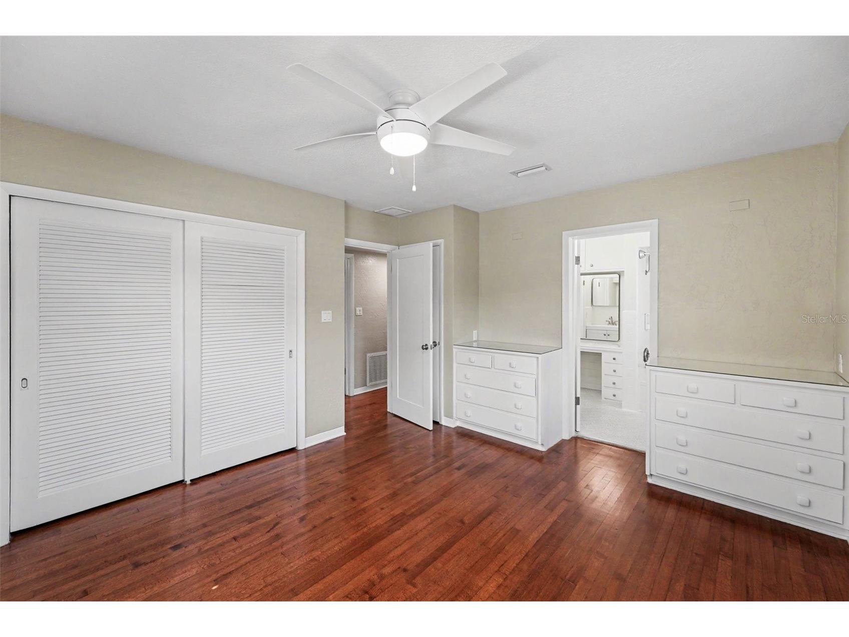 4660 22nd Avenue S Saint Petersburg FL 33711 O6421074 image18