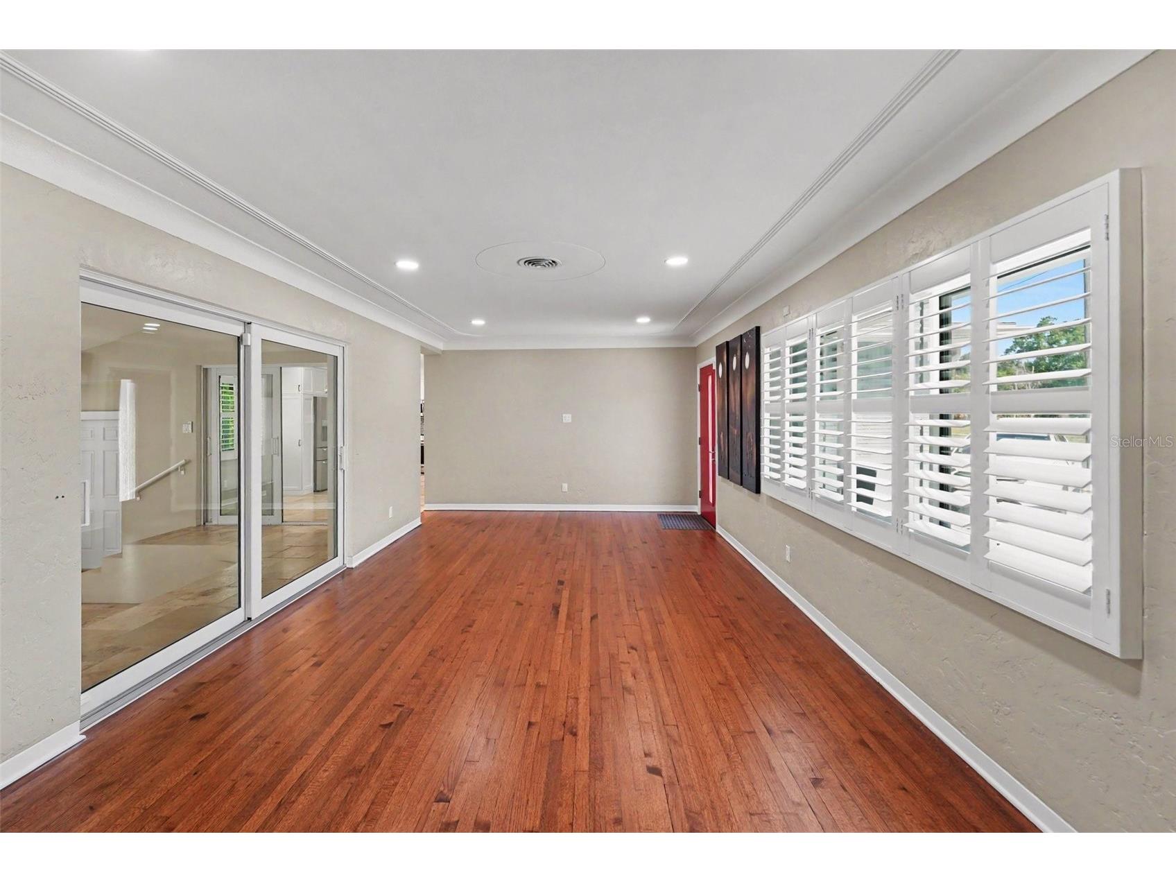 4660 22nd Avenue S Saint Petersburg FL 33711 O6421074 image5