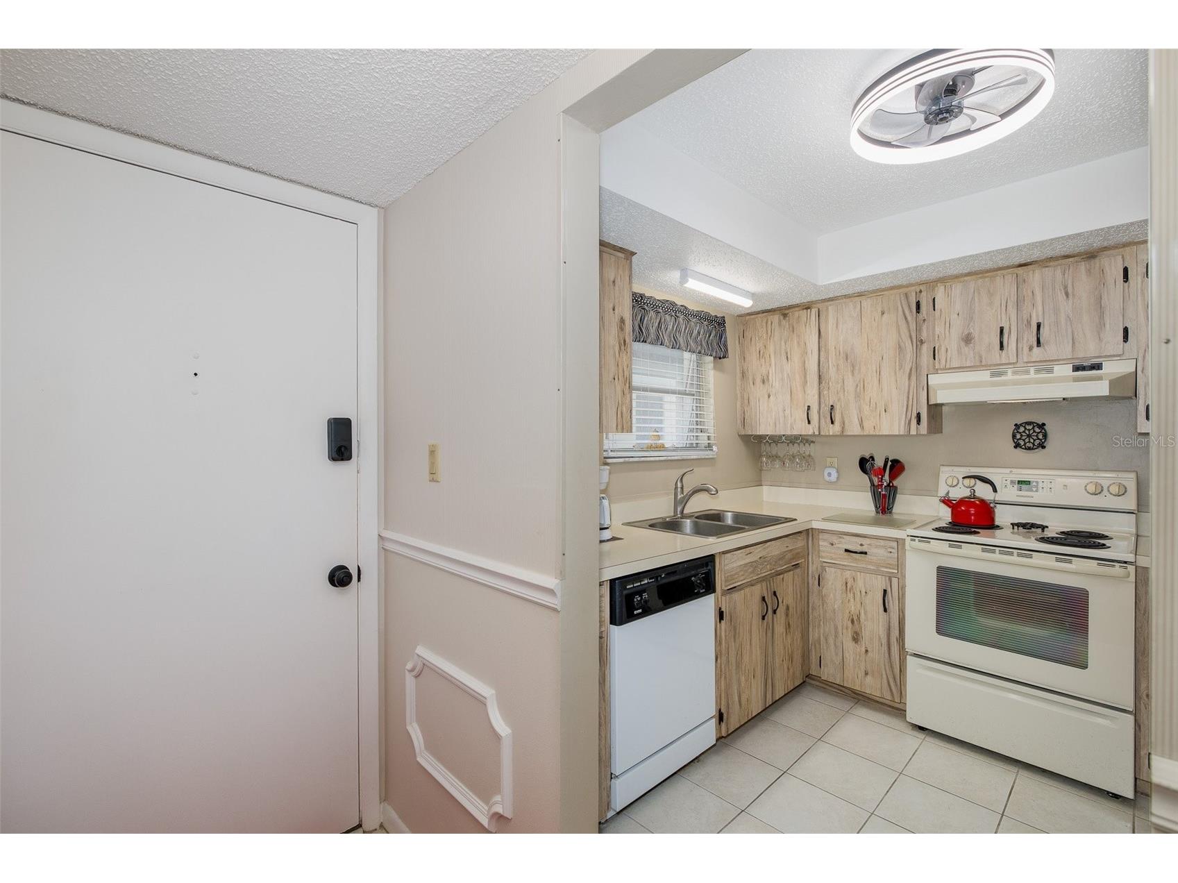 4660 Marine Parkway #303 New Port Richey FL 34652 - GULF OF AMERICA NORTH CHANNEL W7883709 image15