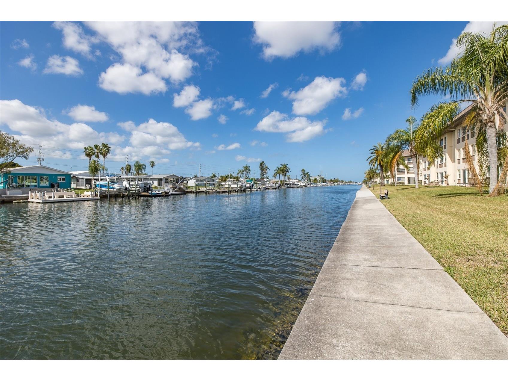 4660 Marine Parkway #303 New Port Richey FL 34652 - GULF OF AMERICA NORTH CHANNEL W7883709 image8