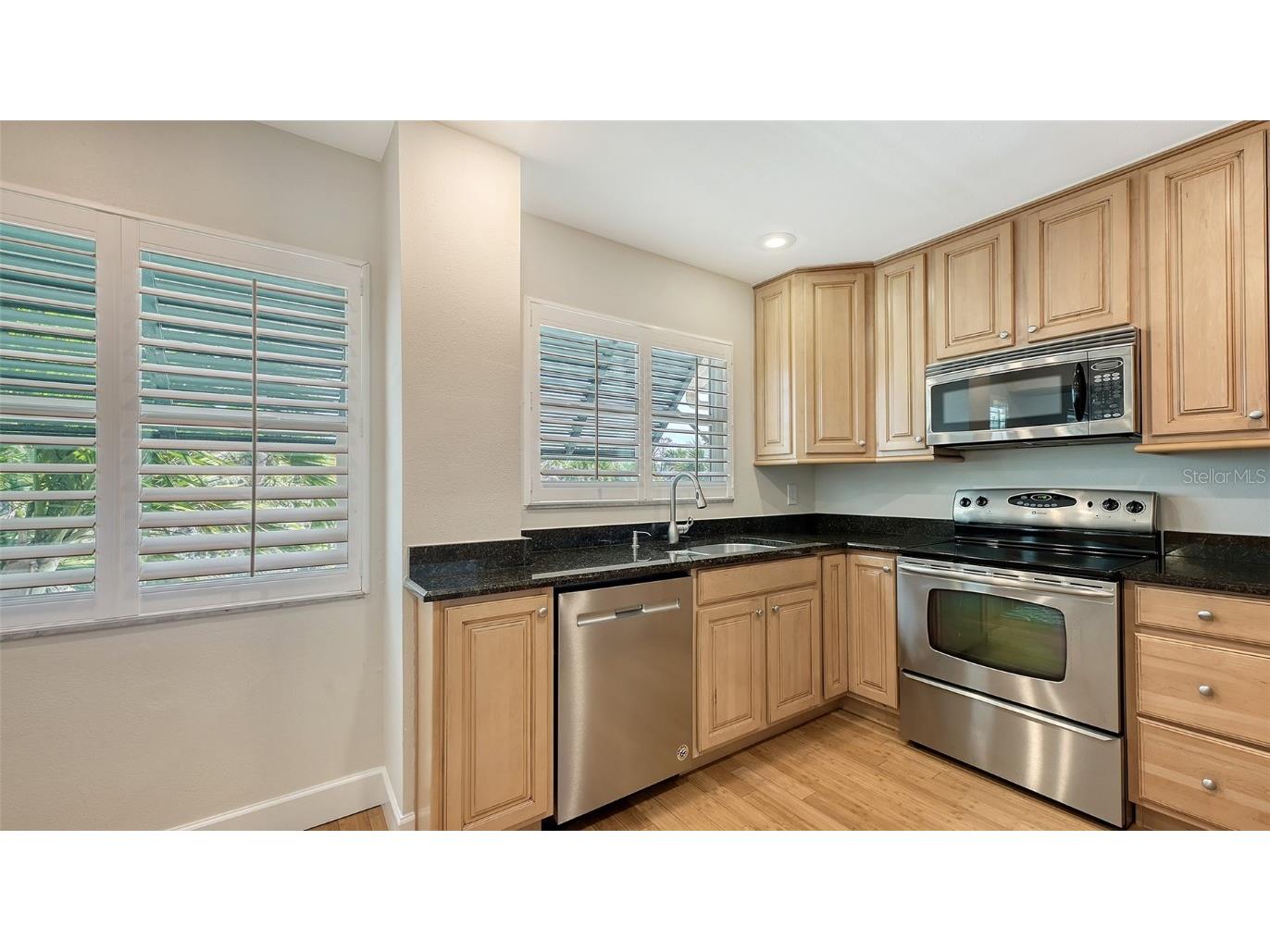 4660 Ocean Blvd #B2 Sarasota FL 34242 A4517189 image16