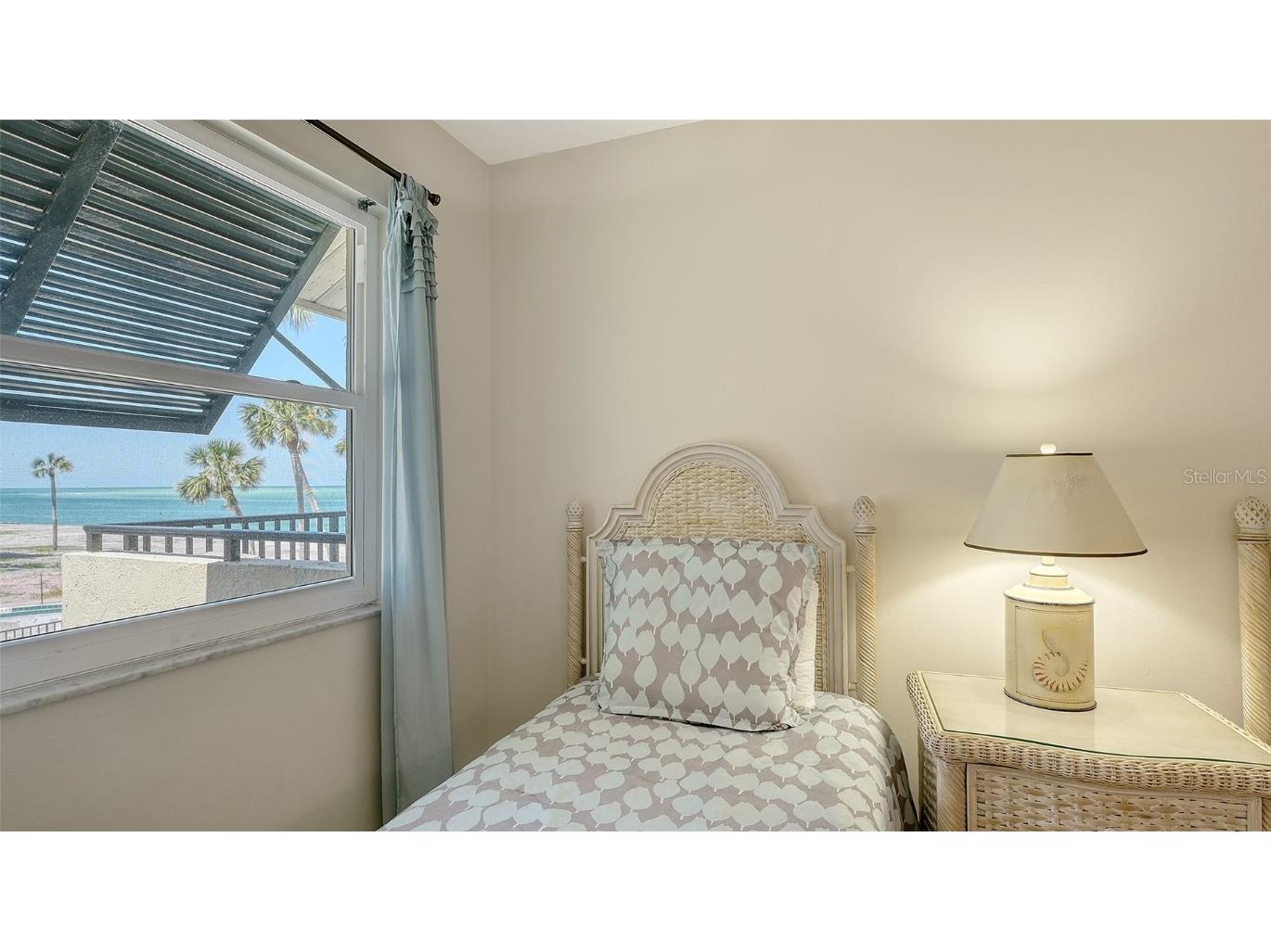 4660 Ocean Blvd #B2 Sarasota FL 34242 A4517189 image21