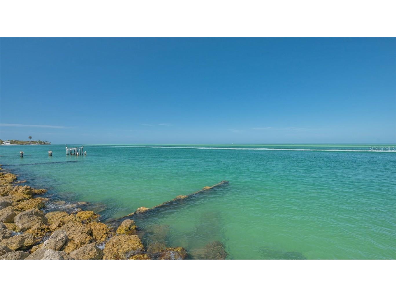 4660 Ocean Blvd #B2 Sarasota FL 34242 A4517189 image34