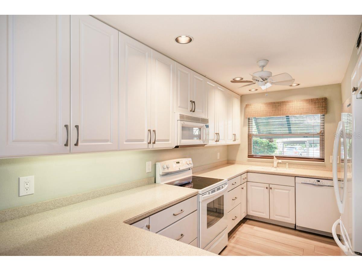 4660 Ocean Boulevard #G1 Sarasota FL 34242 A4692031 image12
