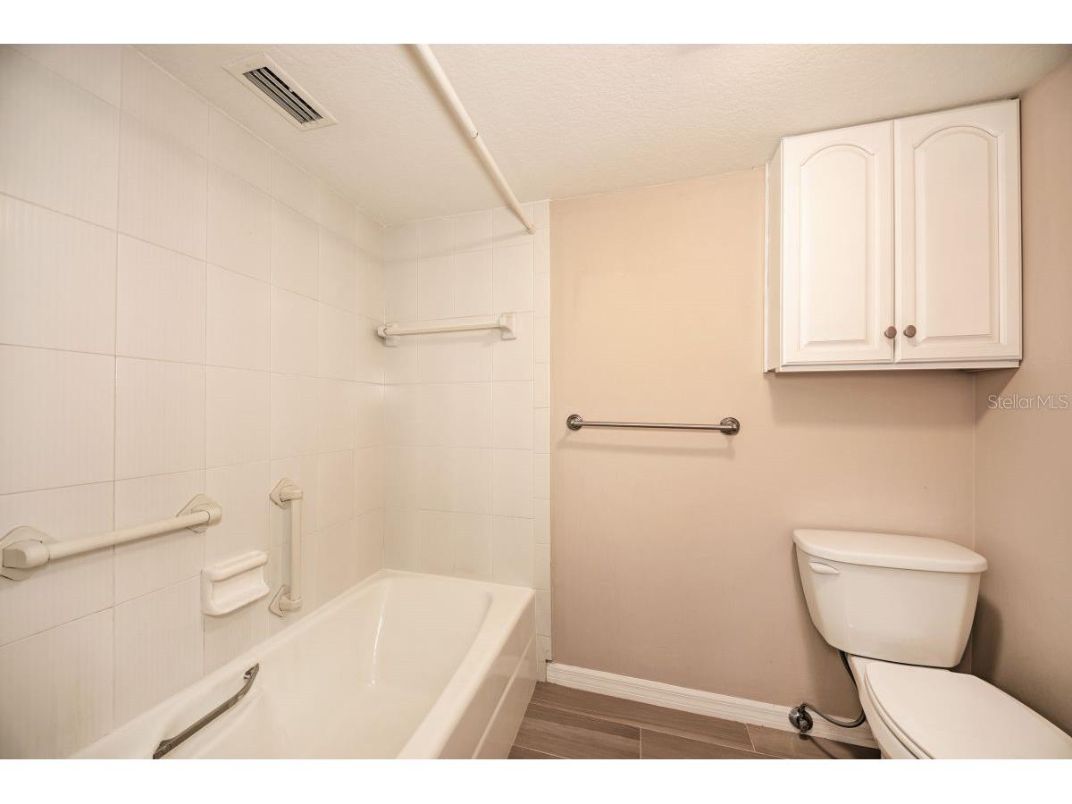 4660 Ocean Boulevard #G1 Sarasota FL 34242 A4692031 image25