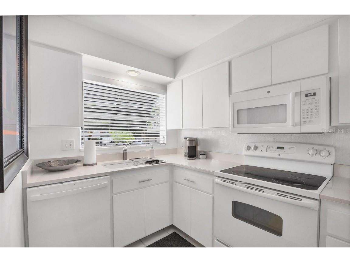 4660 Ocean Boulevard #N1 Sarasota FL 34242 A4662525 image6