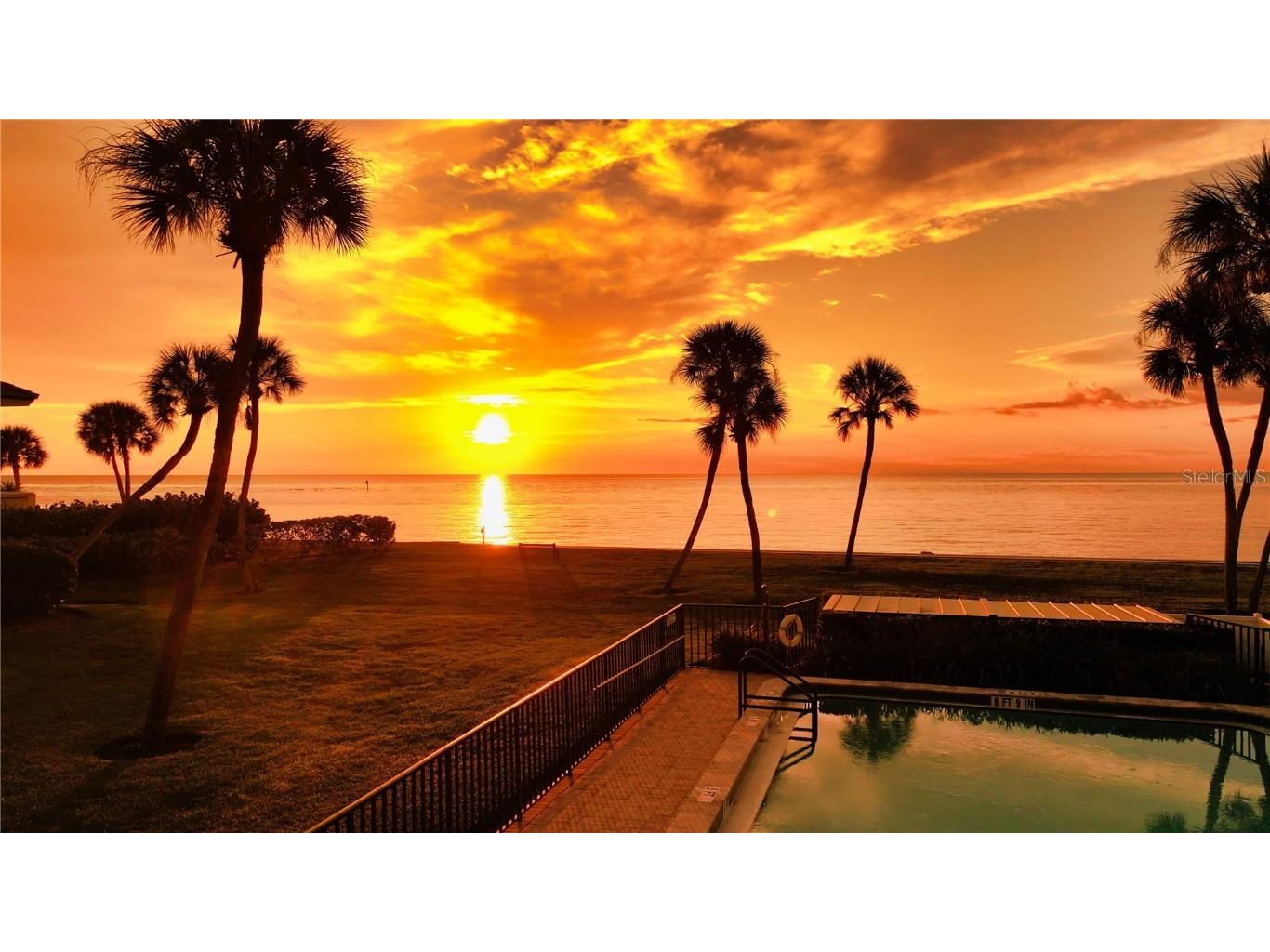 4660 Ocean Boulevard #P1 Sarasota FL 34242 A4673816 image16