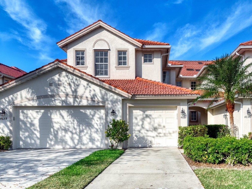 4661 Club Drive #201 Port Charlotte FL 33953 D6129409 image1