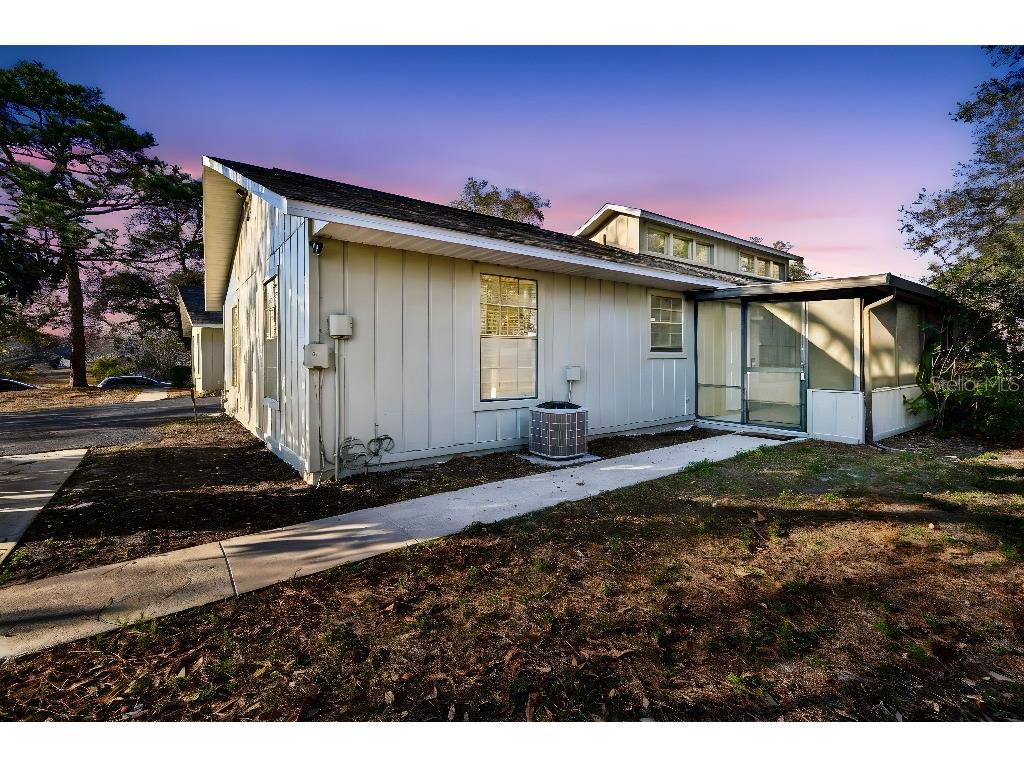 4662 Lighthouse Circle #136 Orlando FL 32808 TB8475455 image1
