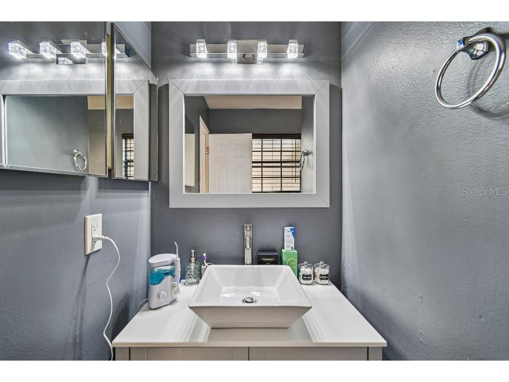 4662 Lighthouse Circle #136 Orlando FL 32808 TB8475455 image33