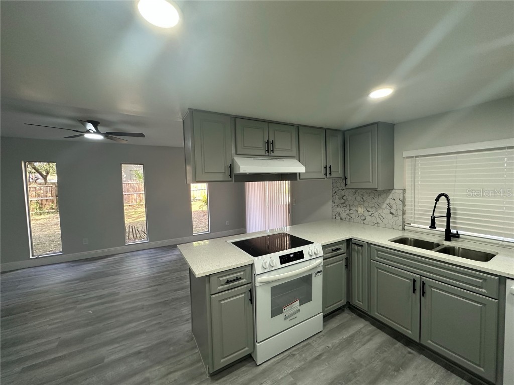 4663 Montauk Street Orlando FL 32808 O6364839 image5