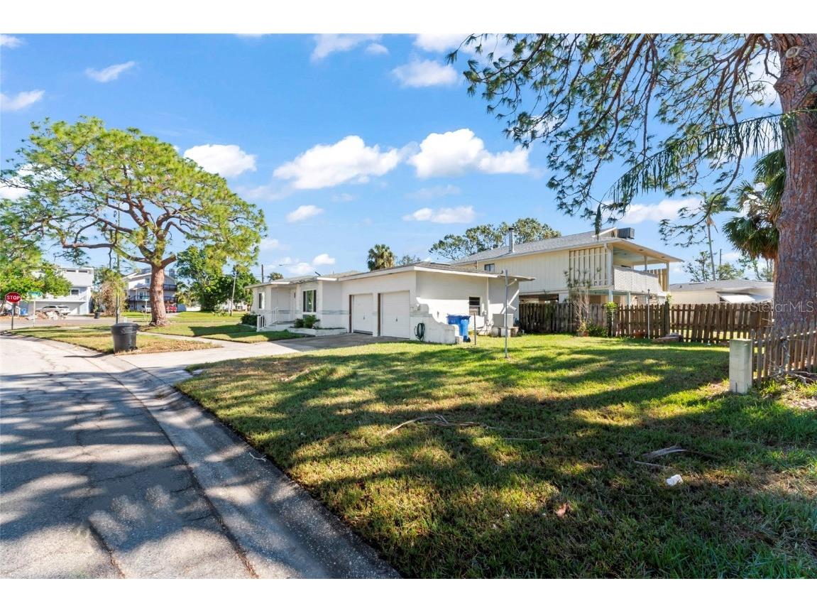 4666 Helena Street NE Saint Petersburg FL 33703 TB8327669 image10