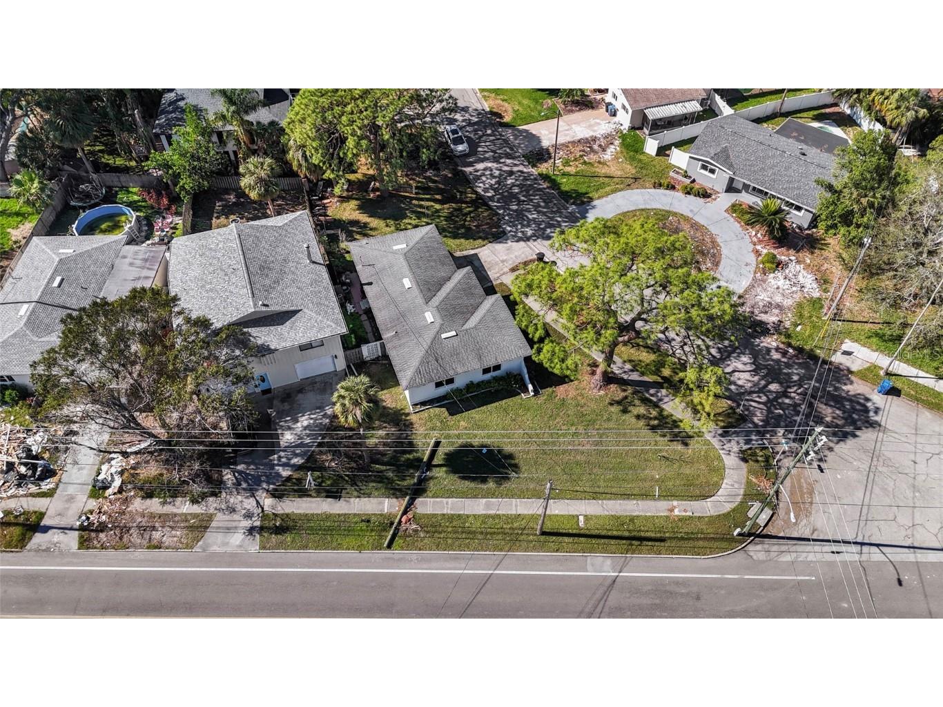 4666 Helena Street NE Saint Petersburg FL 33703 TB8327669 image5