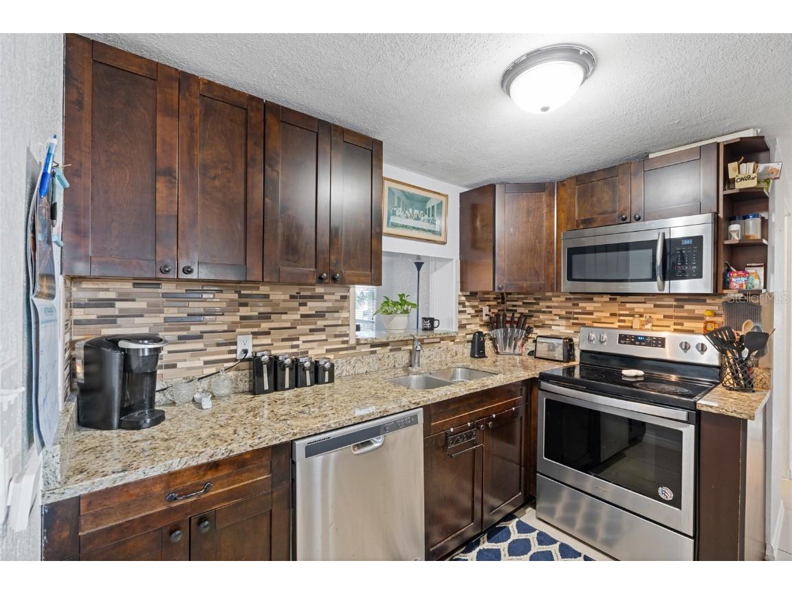 4667 82nd Avenue N Pinellas Park FL 33781 TB8450274 image11