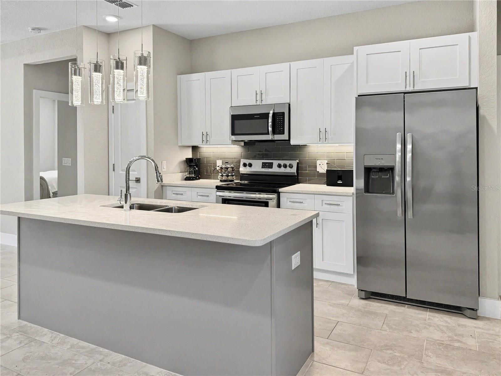 4667 Brasher Avenue North Port FL 34287 C7522078 image4