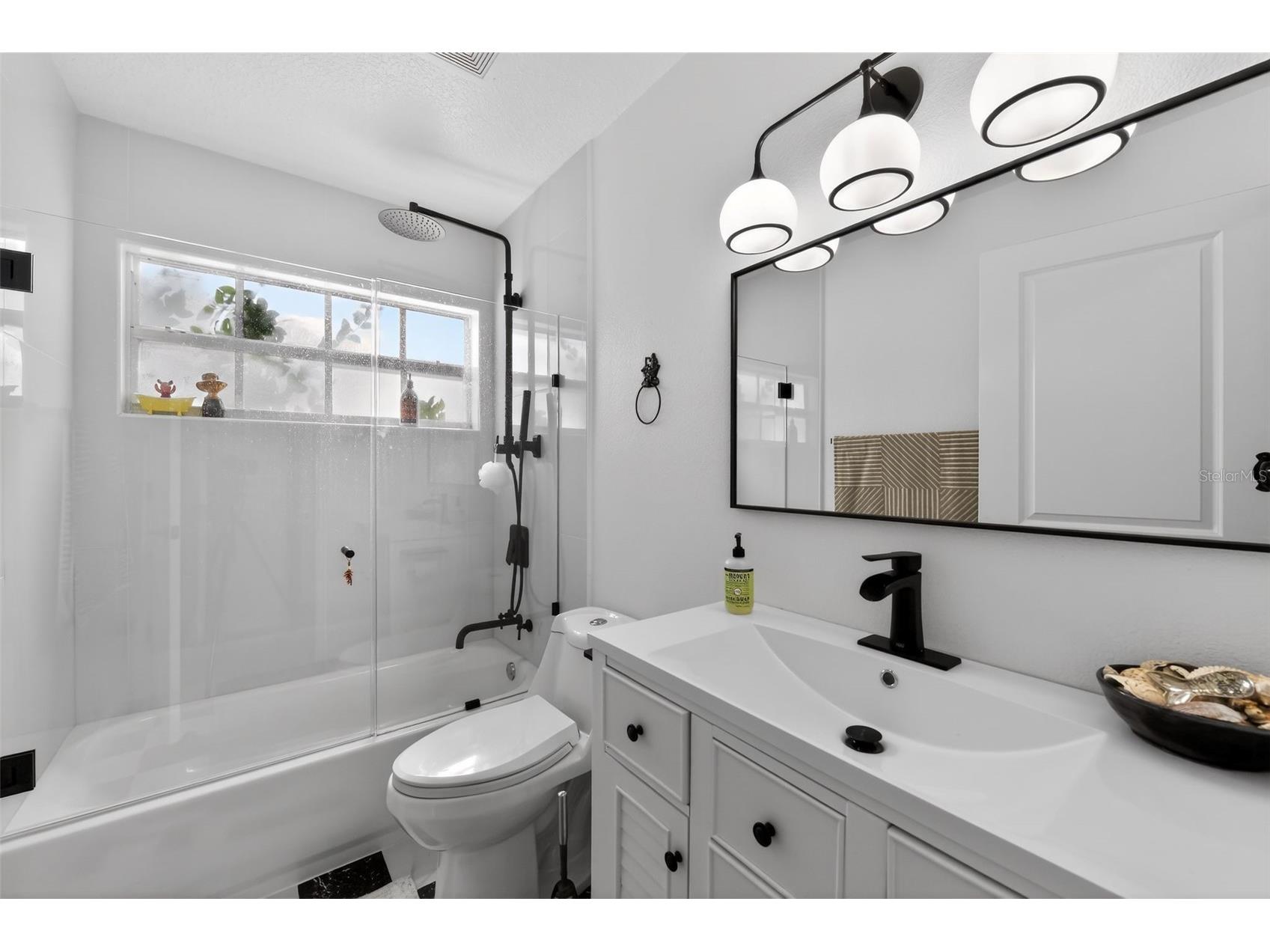 4667 Hamlets Grove Drive Sarasota FL 34235 S5144421 image19