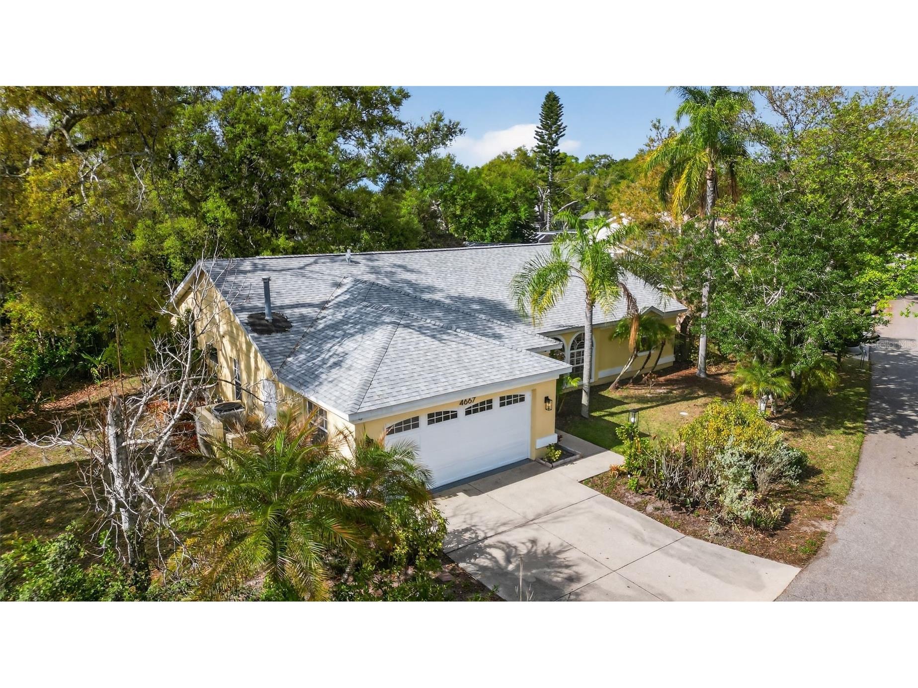 4667 Hamlets Grove Drive Sarasota FL 34235 S5144421 image32