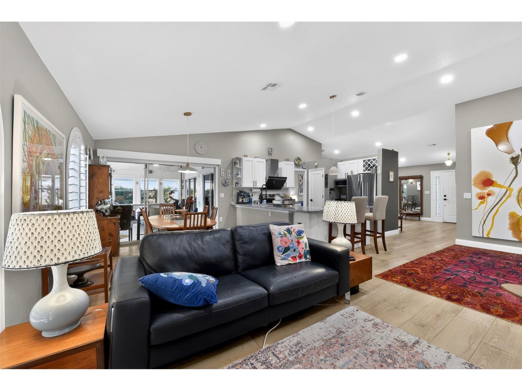 4667 Hamlets Grove Drive Sarasota FL 34235 S5144421 image8