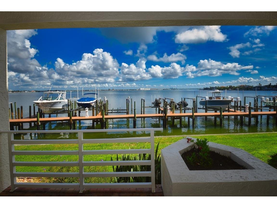 4667 Mirabella Court Saint Pete Beach FL 33706 - BOCA CIEGA BAY TB8403742 image42